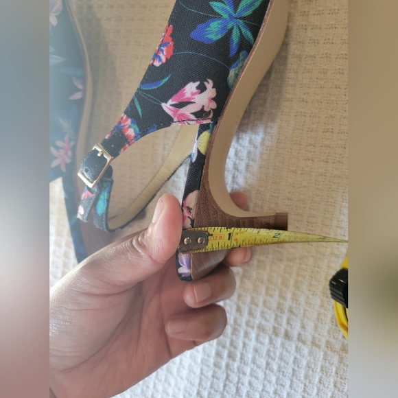 Talbots Women's Floral Slingback Heels - Black - Picture 5 of 11